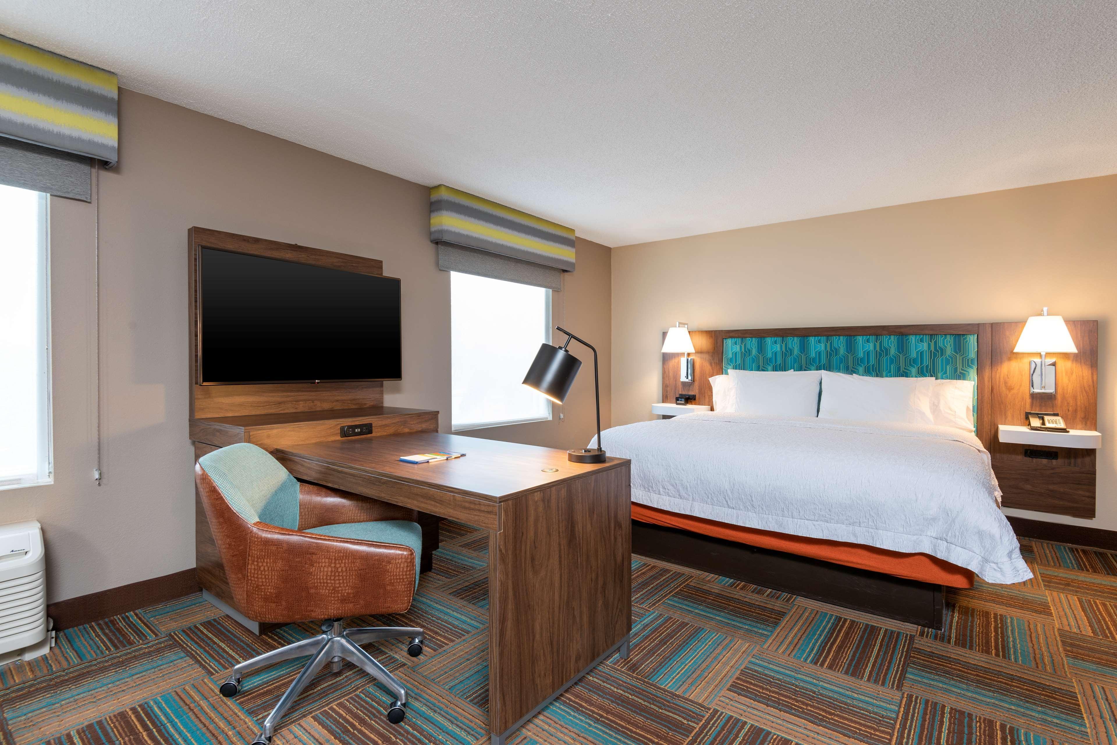 Hampton Inn & Suites Fort Myers-Colonial Boulevard מראה חיצוני תמונה