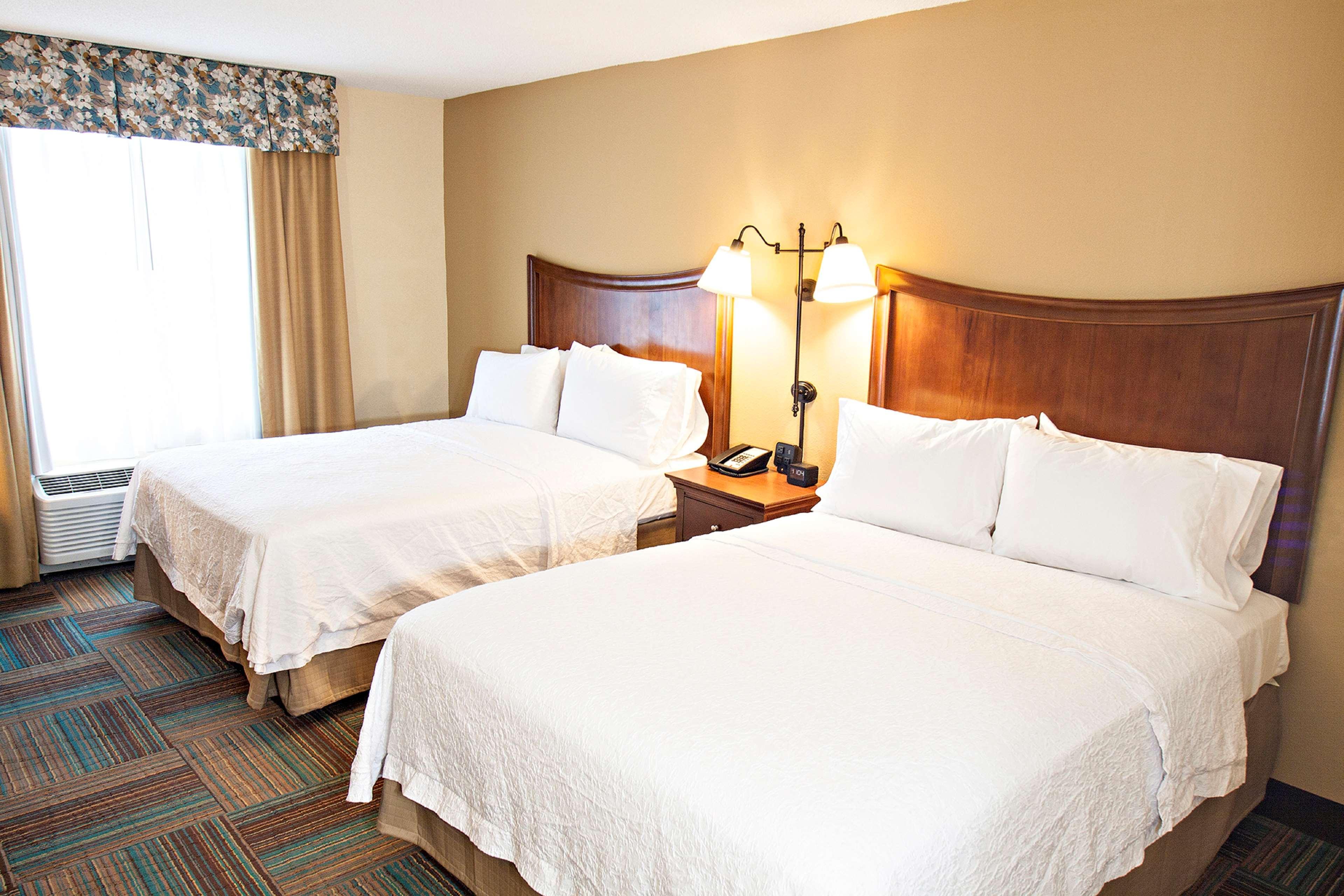 Hampton Inn & Suites Fort Myers-Colonial Boulevard מראה חיצוני תמונה